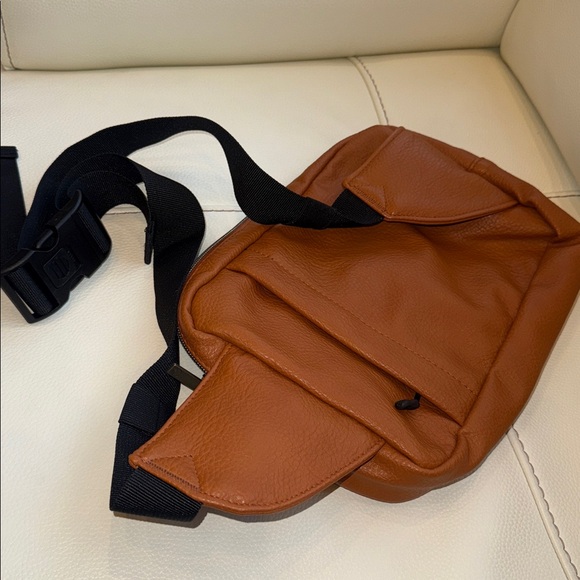 The Pack Tush Baby Bag - Picture 6 of 16